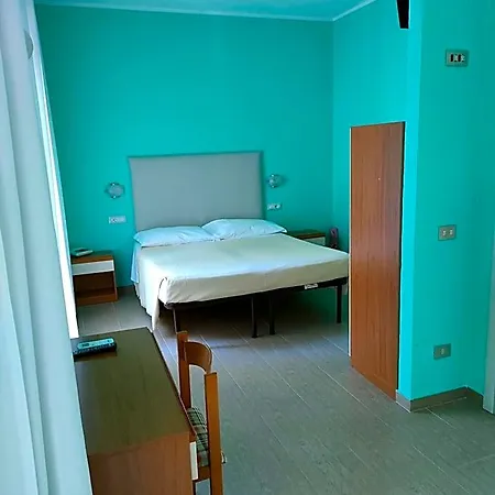 La Primula Hotel