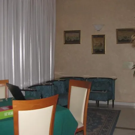 Hotel La Primula 3*