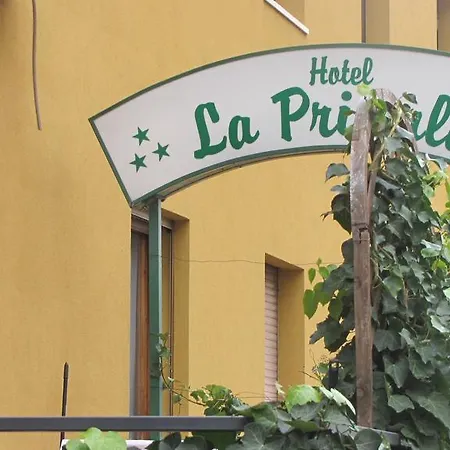 La Primula Hotel